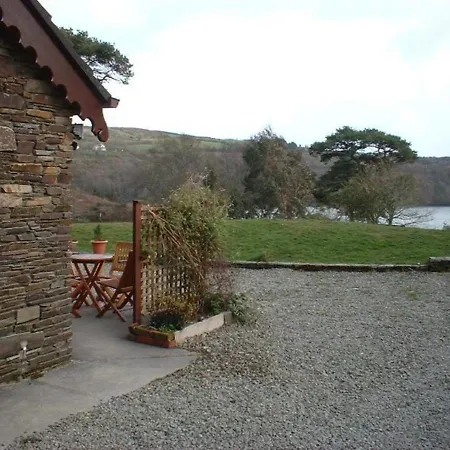Lovely Sea View Apartment In Rineen - 4 Guests Skibbereen Exterior photo